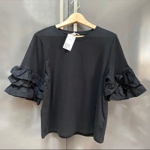 NWT H&M Comfy Black T Shirt w/ ruffles on sleeves